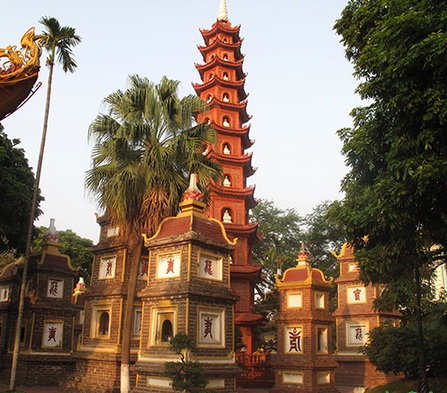 pagode-de-tran-quoc-hanoi