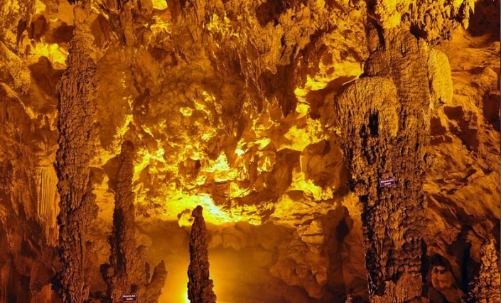 grottes-des-surprises-halong