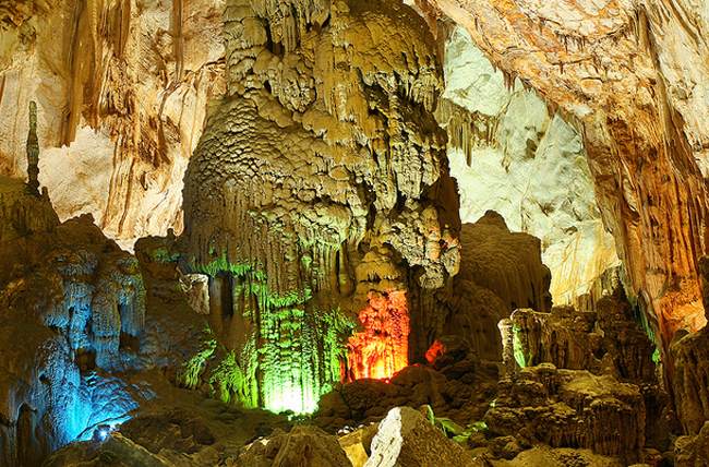 photos-de-jolies-grottes-quang-binh-vietnam