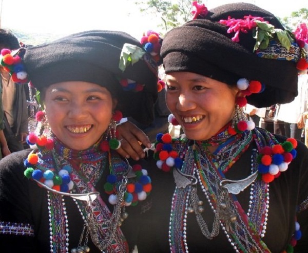 hmong mujeres en tam duong