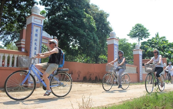 ciclismo en hue vietnam