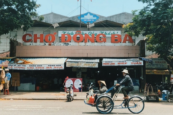 el mercado de dong ba hue vietnam