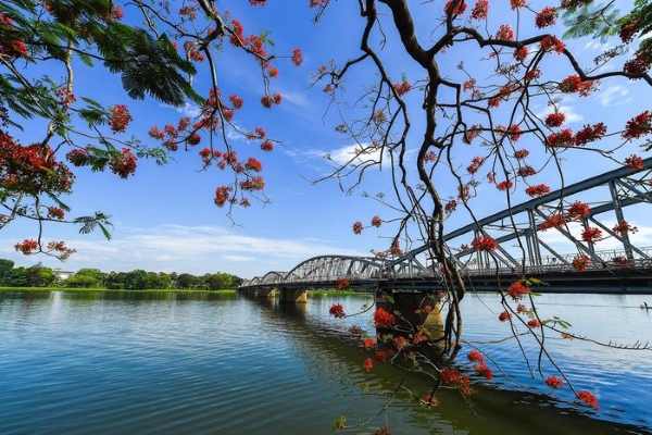  el rio del perfume hue vietnam
