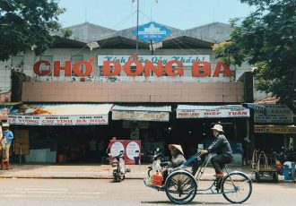 el-mercado-de-dong-ba-hue-vietnam