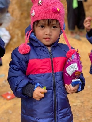Provincia de Yen Bai, pueblo de Laos15 Viaje humanitario en diciembre de 2020