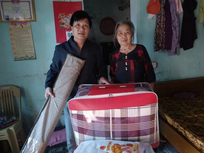 regalos-de-tet-a-thai-binh Visitar y regalar obsequios de Año Nuevo 2023 a los enfermos